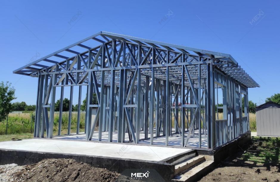 casă metalică ușoară pe sistem framing