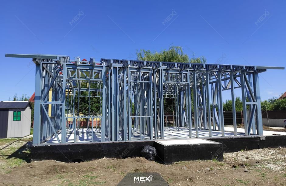 casă metalică ușoară pe sistem framing