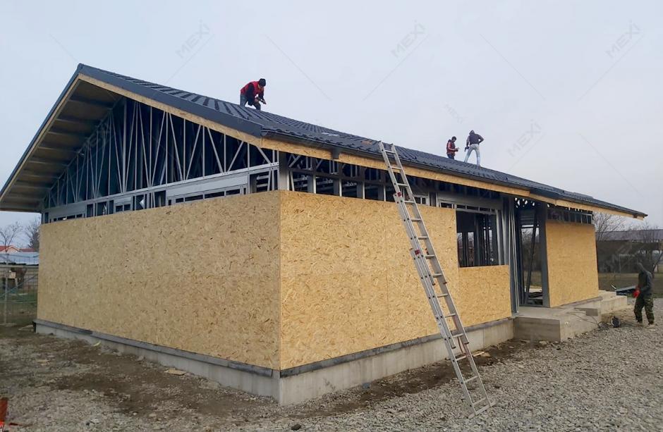 construire casa pe ferme metalice