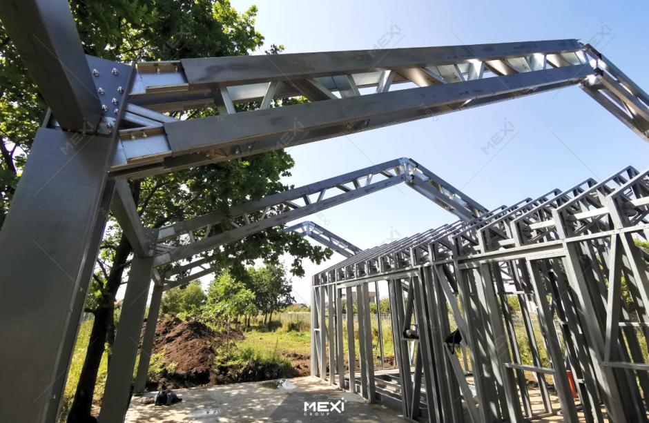 construire magazin și cafenea pe structură metalică ușoară