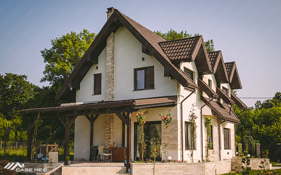 casa cu mansarda pe structura usoara stadiu finisat in Iasi