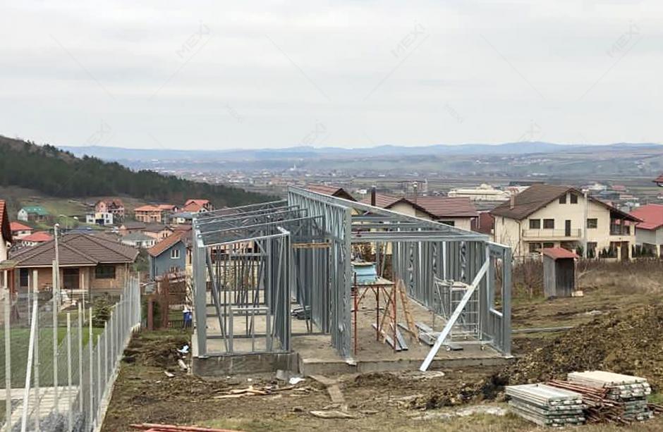 casa cu structura metalica usoara