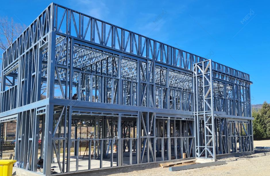 construire cladire de birouri cu etaj pe structura metalica