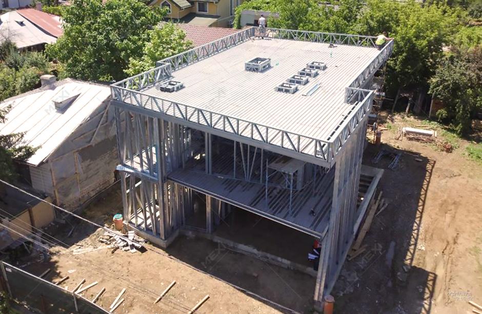 constructie casa cu etaj din profile metalice MEXI