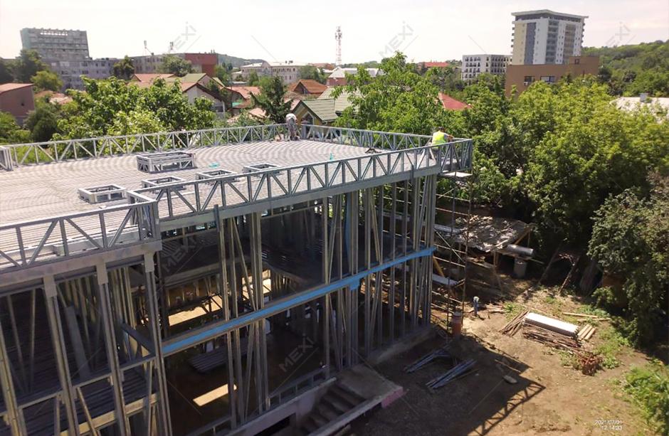 constructie casa cu etaj din profile metalice MEXI