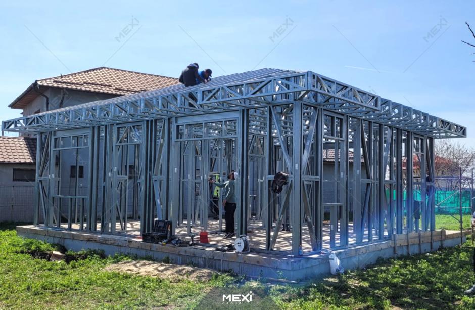 construcție de casă pe sistem tip framing din profile metalice MEXI